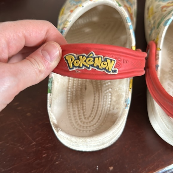 boys Used Crocs - Picture 2 of 6